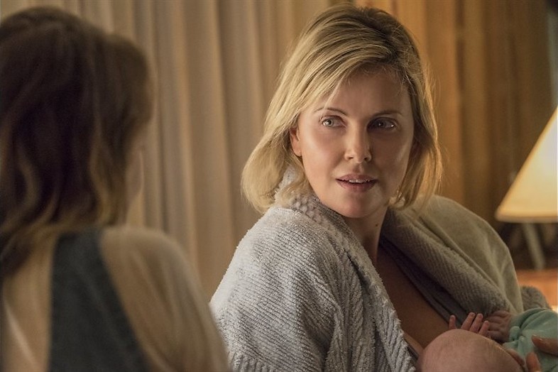 Charlize Theron heeft hulp nodig Charlize Theron heeft hulp nodig