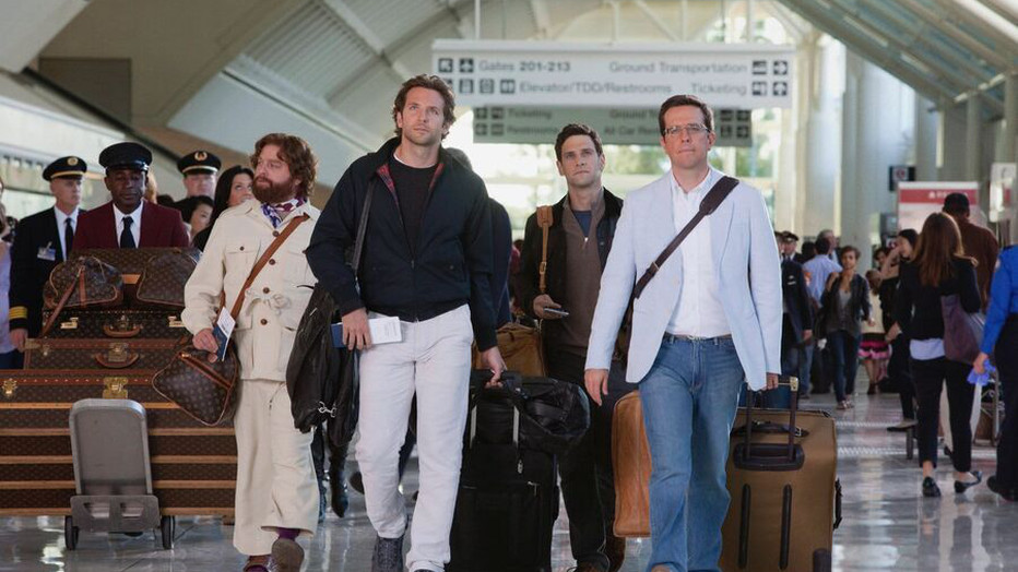 Zach Galifianakis, Bradley Cooper, Ed Helms en Justin Bartha in The Hangover
