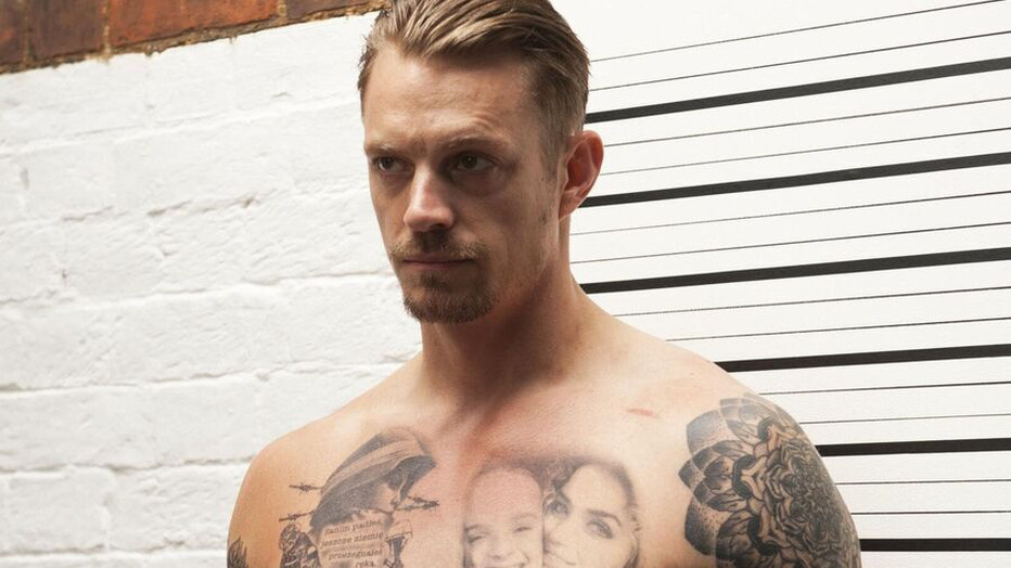 Joel Kinnaman in The Informer