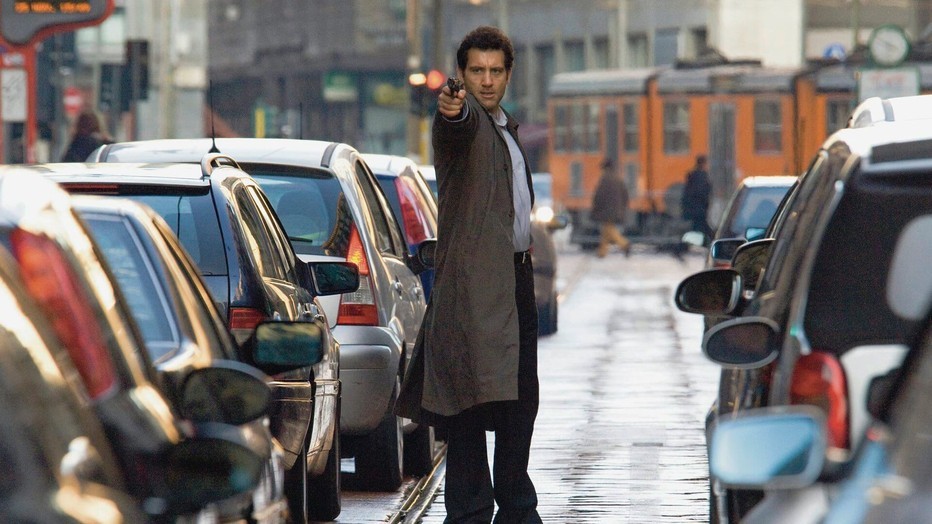 Clive Owen als Louis Salinger in The International