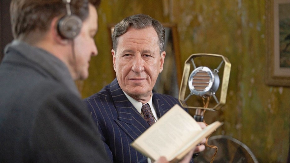Colin Firth als King George VI en Geoffrey Rush als Lionel Logue in The King's Speech