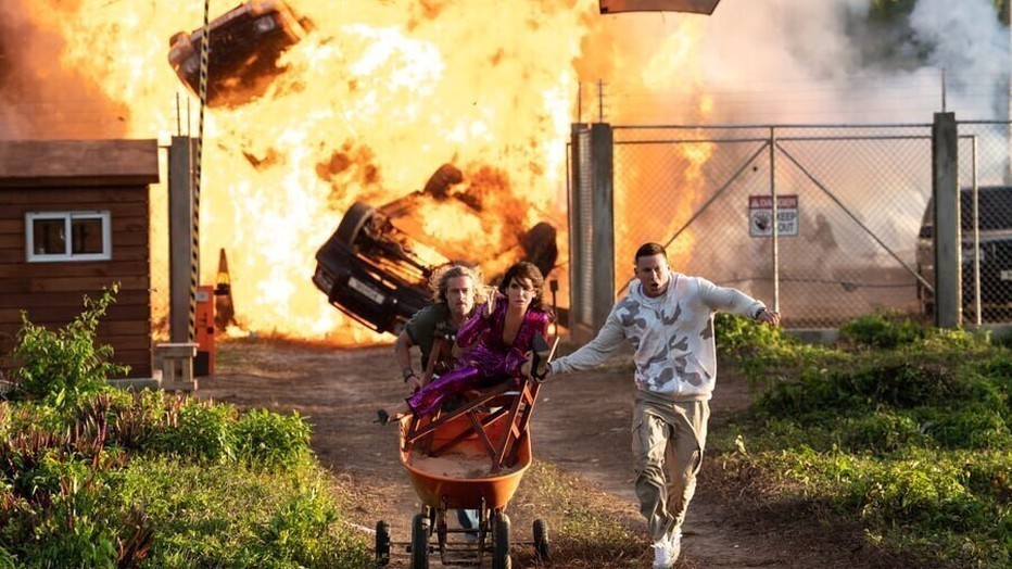 Brad Pitt, Sandra Bullock en Channing Tatum in The Lost City Brad Pitt, Sandra Bullock en Channing Tatum in The Lost City