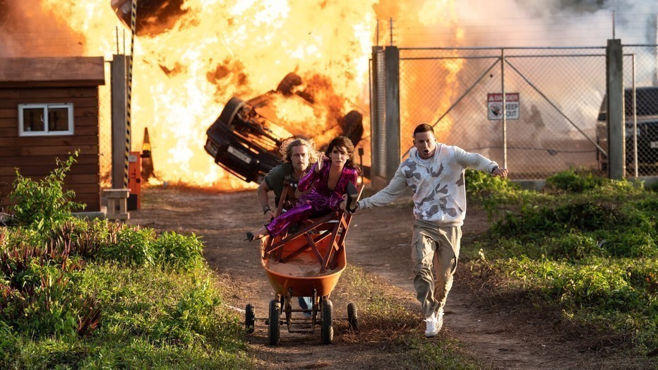 Brad Pitt, Sandra Bullock en Channing Tatum in The Lost City Brad Pitt, Sandra Bullock en Channing Tatum in The Lost City