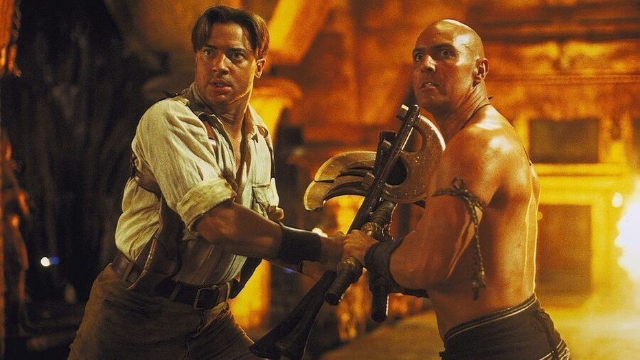 Brendan Fraser en Arnold Vosloo in The Mummy Returns