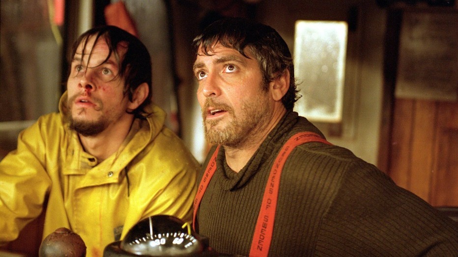George Clooney en Mark Wahlberg in The Perfect Storm George Clooney en Mark Wahlberg in The Perfect Storm