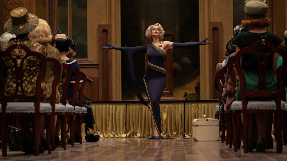 Anne Hathaway in The Witches