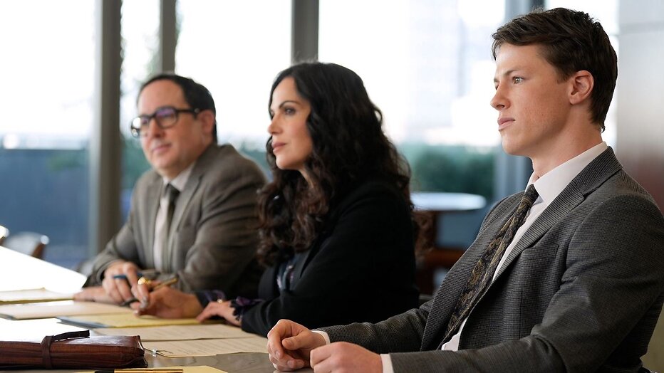 P.J. Byrne, Lana Parrilla en Milo Callaghan in The Rainmaker