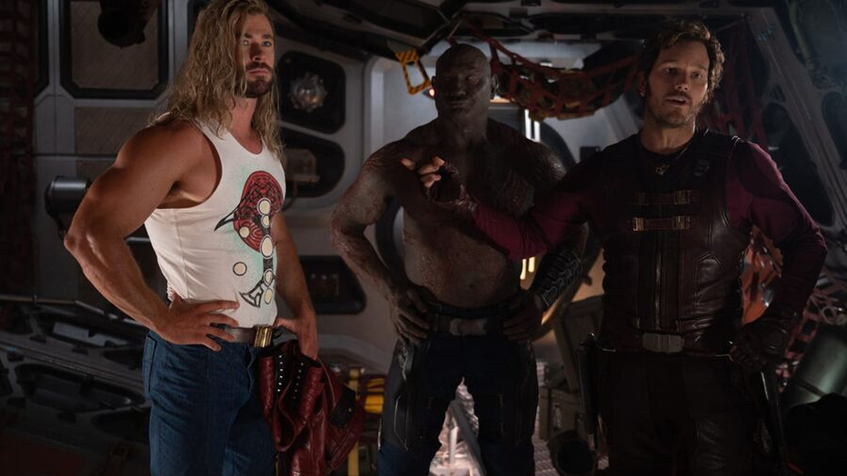 Chris Hemsworth en Chris Pratt in Thor: Love and Thunder