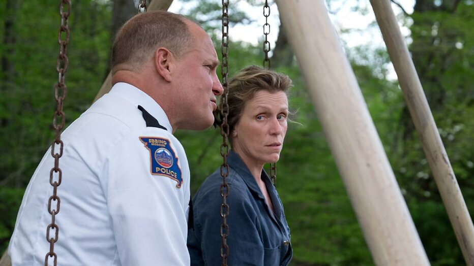 Frances McDormand en Woody Harrelson in Three Billboards Outside Ebbing, Missouri
