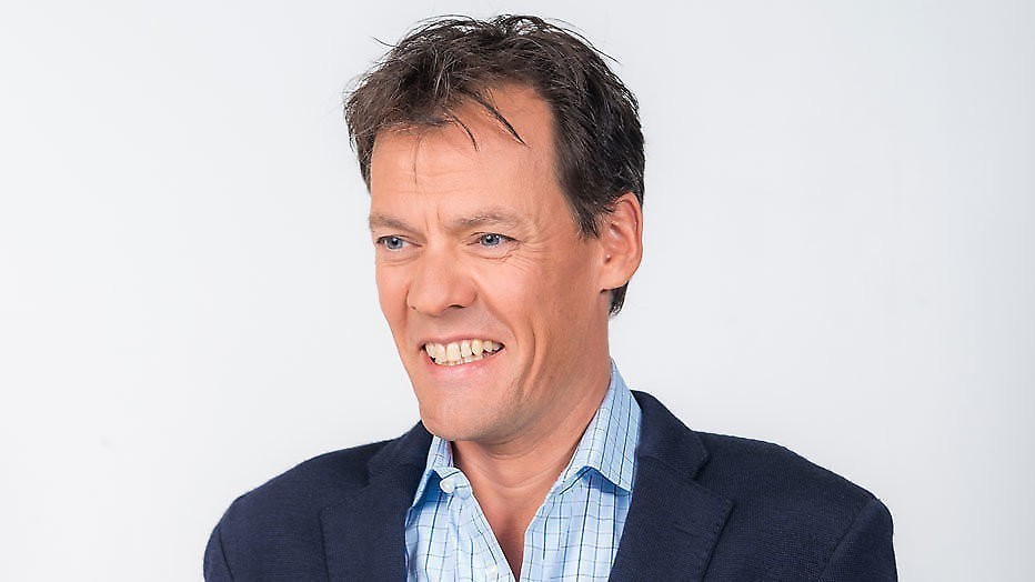 Tijs van den Brink blij met slechts één keer Op1 per week Tijs van den Brink blij met slechts één keer Op1 per week