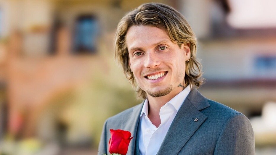 Bachelorkandidaten Jolijn en India zoeken niet naar reacties op social media Bachelorkandidaten Jolijn en India zoeken niet naar reacties op social media