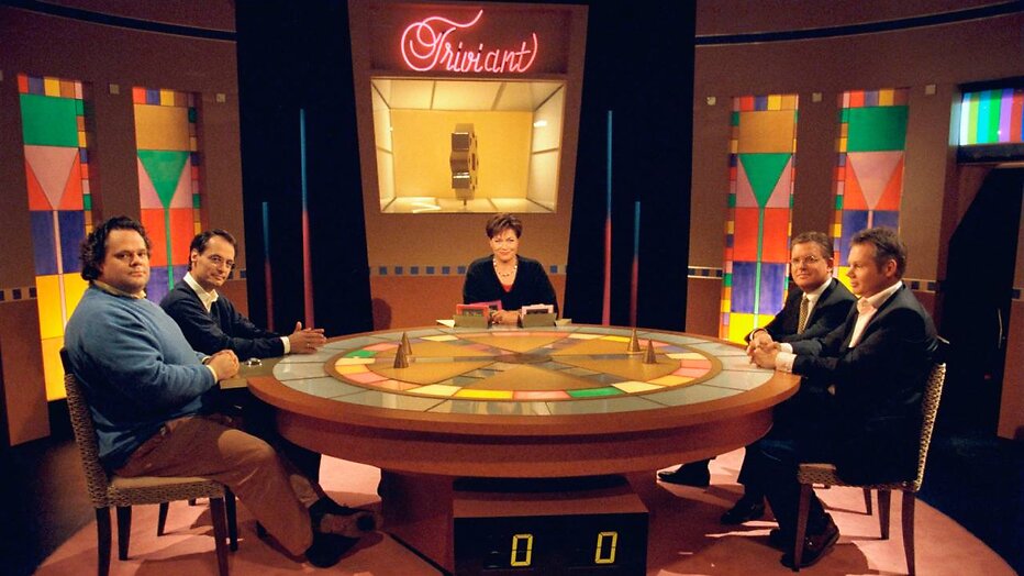 Oude beelden van het programma Triviant met Tineke Verburg als presentatrice.