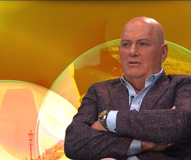 De TV van gisteren: Talent Scouts genadeloos onderuit tegenover 50 Jaar Te Land, Ter Zee...