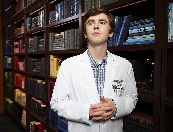 The Good Doctor krijgt hulp van huisgenoot