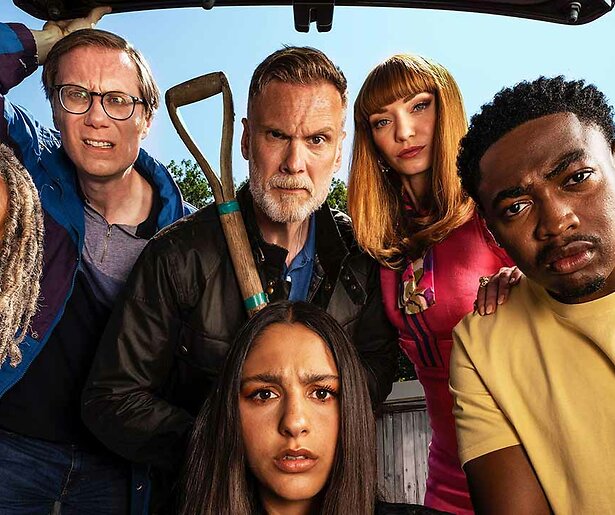 Deze zomer kijk je bij BBC First naar het nieuwste seizoen van The Outlaws