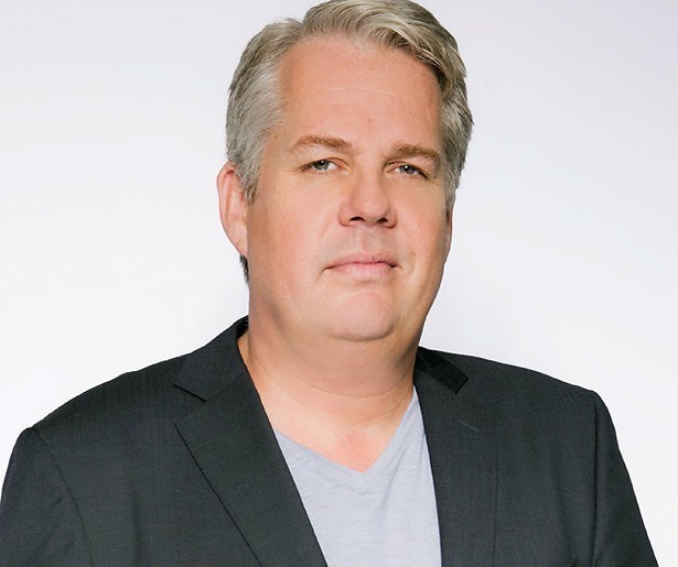 Thomas Acda maakt opwachting bij De vrienden van Amstel Live