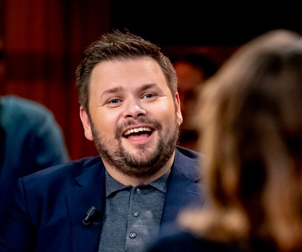 Thomas van Groningen gaat De Oranjezomer presenteren