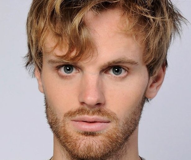 Tim Hofman praat met jongeren over schuld