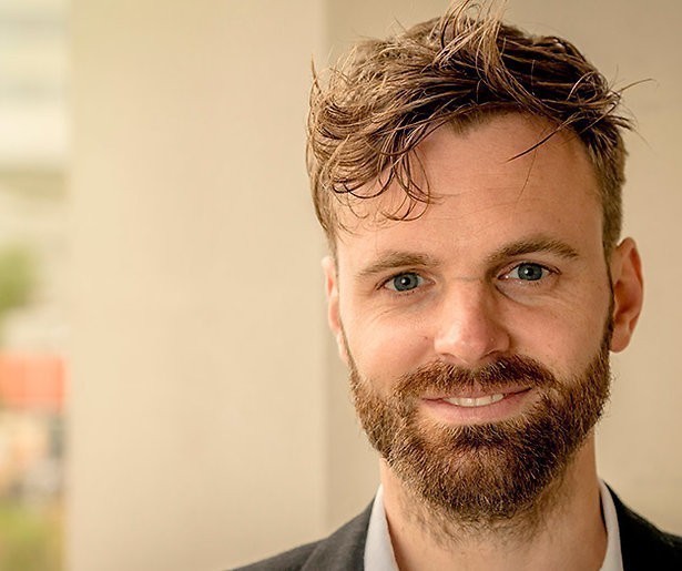 Tim Hofman krijgt show op zaterdagavond 