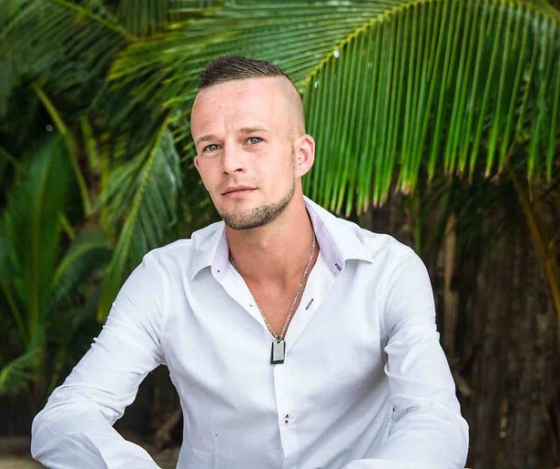 Vlaamse deelnemers Temptation Island snappen niks van klagende Nederlanders 
