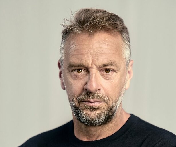 Kloostergasten: komt Tom Waes tot inkeer en hoe gaat Tineke Schouten om met verlies?