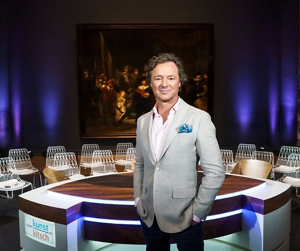 De TV van gisteren: Oranje sterker dan Tussen kunst en kitsch