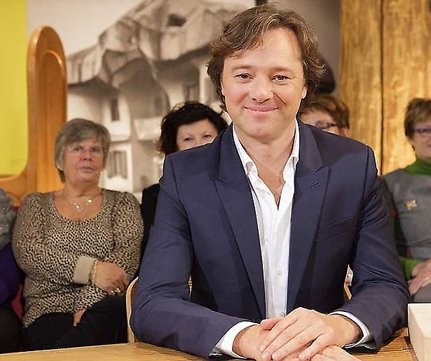 De TV van gisteren: Tussen Kunst & Kitsch in de herhaling favoriet