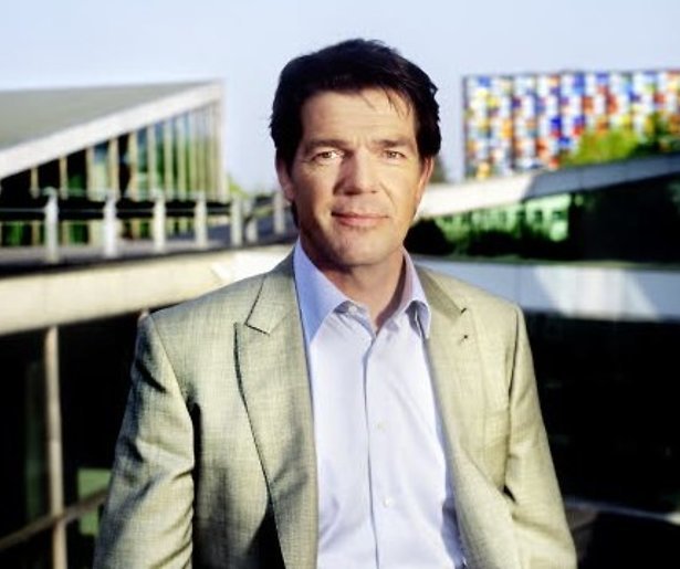 Kijktip: DWDD Summerschool met Twan Huys