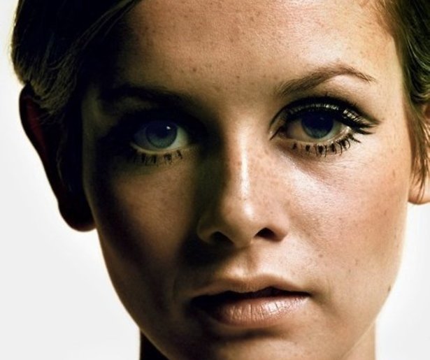 Kijktip: Het verhaal van Twiggy - Het Gezicht van de Jaren Zestig