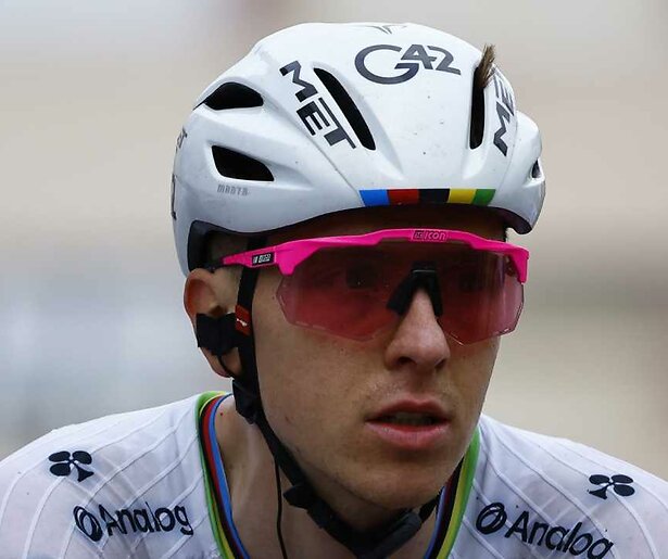 Tadej Pogacar zal deze etappe met gemengde gevoelens de col in Hautacam opfietsen