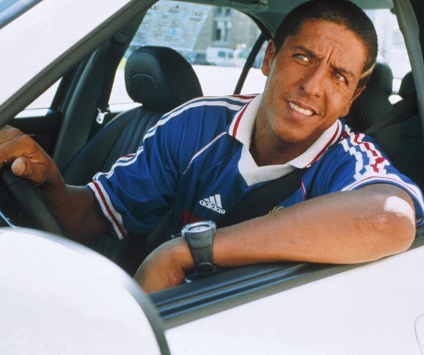 Een taxichauffeur gaat op boevenjacht