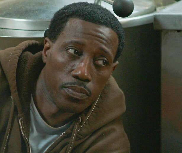Wesley Snipes vermoordt de verkeerde in The Contractor