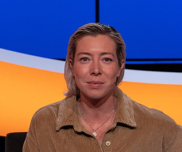 Radiopresentatrice en programmamaker Teddy Tops zet de boel op scherp in De Slimste Mens