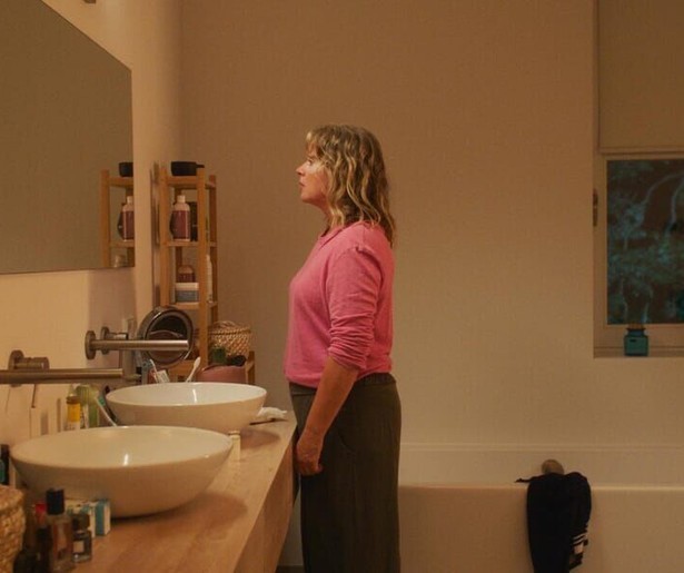 Oeps: Anna en Paul belanden toch weer bij elkaar in bed in Ten Minste Houdbaar Tot