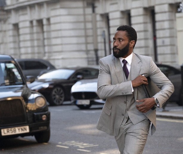 John David Washington moet de wereld redden in Tenet