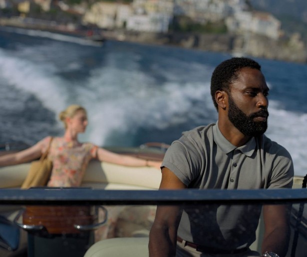 John David Washington moet in Tenet de wereld redden