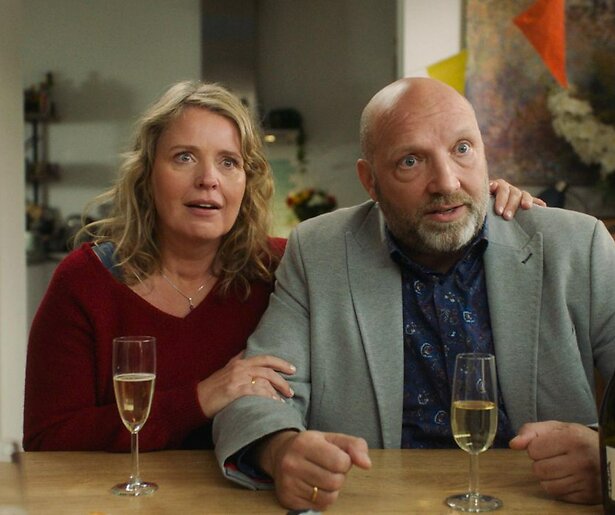 De eerste beelden van Ten Minste Houdbaar Tot seizoen twee zijn verschenen