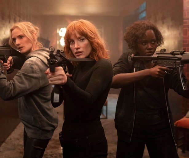 Kan Jessica Chastain in The 355 de wereld redden?