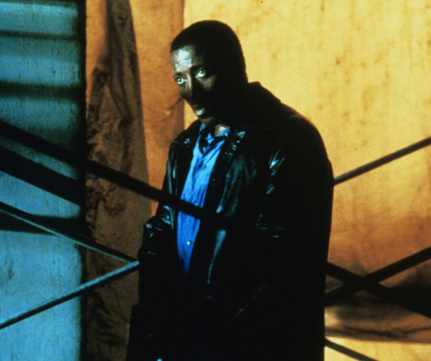 Wesley Snipes wordt vals beschuldigd in The Art of War