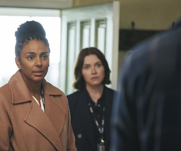 Marsha Thomason krijgt het gelijk zwaar te verduren in vierde seizoen The Bay