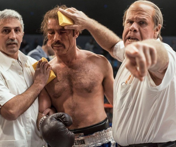 Een lekker potje boksen met Liev Schreiber in The Bleeder