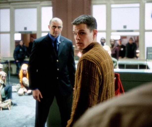 Matt Damon weet niet meer wie hij is in The Bourne Identity