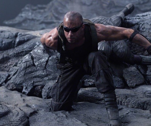 Vin Diesel neemt het op tegen een sekte in The Chronicles of Riddick