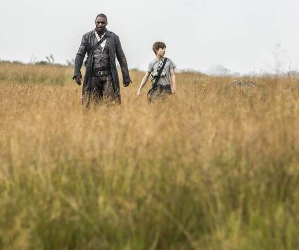 Idris Elba beschermt het universum