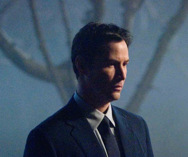 Alien Keanu Reeves komt met een boodschap naar de aarde in The Day the Earth Stood Still