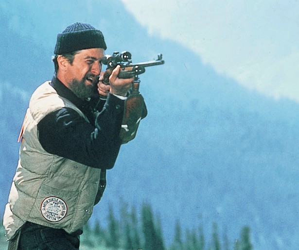 Robert De Niro worstelt met een trauma in The Deer Hunter