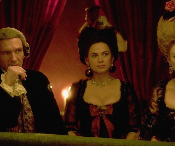 Keira Knightley hunkert naar liefde