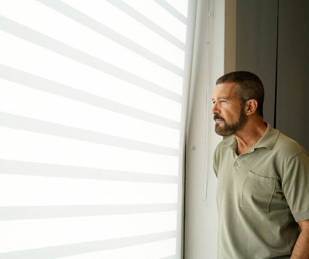 Antonio Banderas gaat lijnrecht tegenover Kate Bosworth staan in The Enforcer