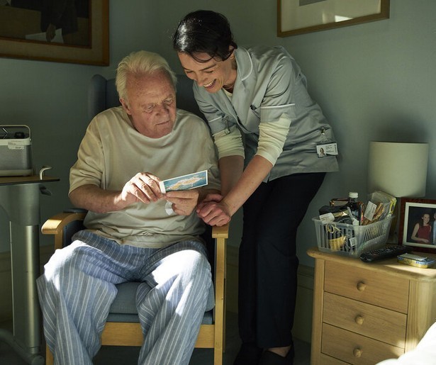 Anthony Hopkins is de weg helemaal kwijt in The Father