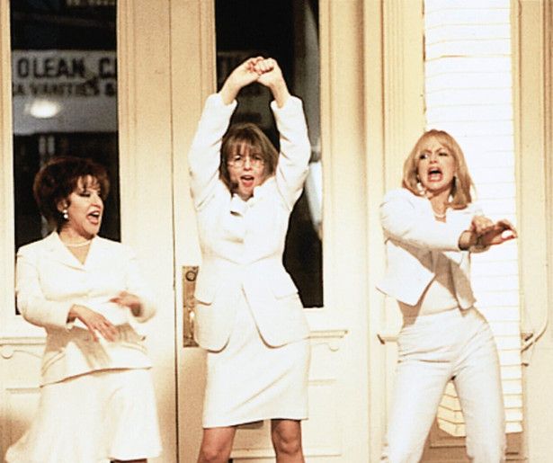 Bette Midler, Goldie Hawn en Diane Keaton slaan terug in The First Wives Club